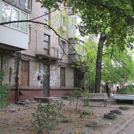Apartment On Sobornyi Avenue 143 Near Intourist Hotel Zaporizhia Dış mekan fotoğraf